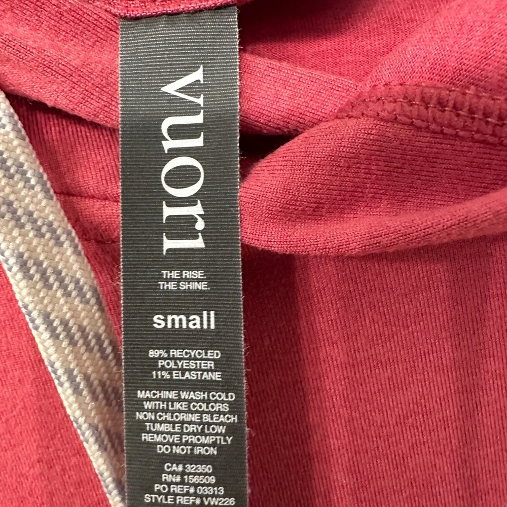 Vuori Sierra Red Halo Essential Hoodie - Picture 6 of 7